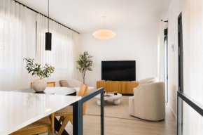 Stylish Designer Duplex-3Beds 2Baths-Puerta Carmona Centro